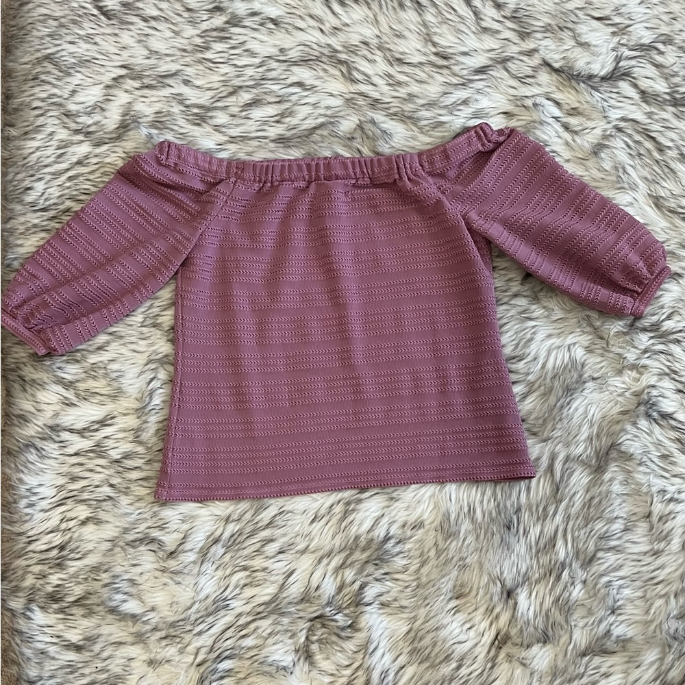 White House Black Market Off The Shoulder Top (M)